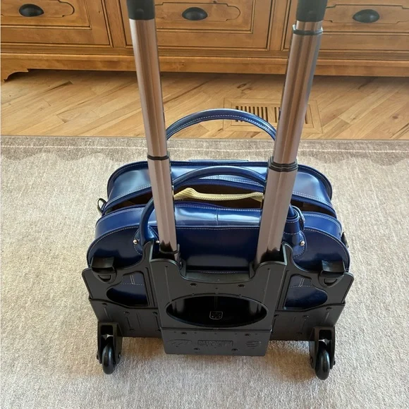 McKlein Blue Leather Briefcase for 15" Laptop with Wheels - Picture 6 of 7
